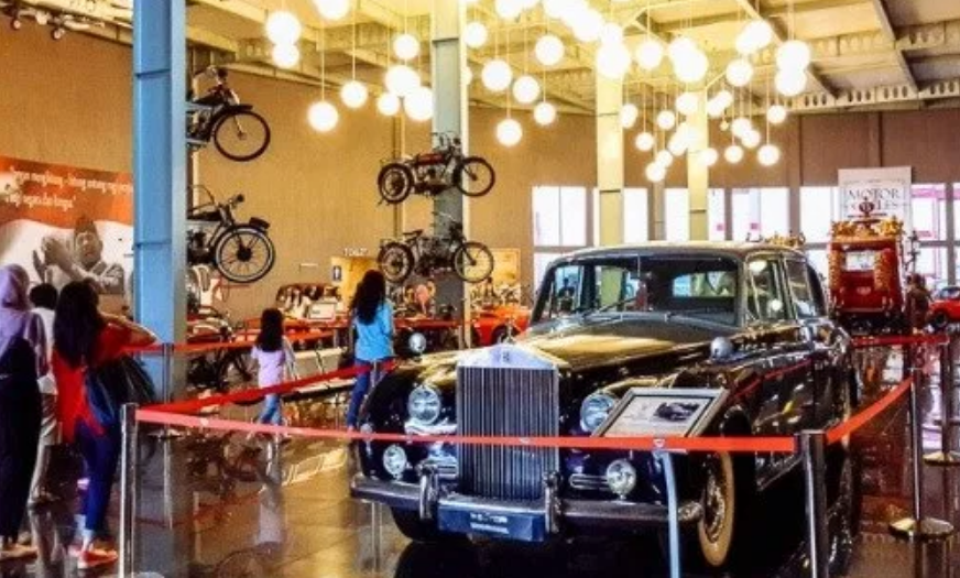 Aktivitas  dan fasilitas Wisata Museum Angkut Batu Malang yang Bisa Dinikmati