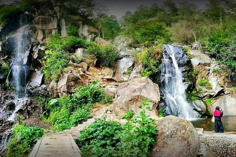 Keindahan Air Terjun Wisata Coban Putri Batu Malang