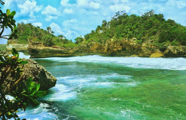 Rute Menuju buka Objek Wisata Pantai Batu Bengkung Malang