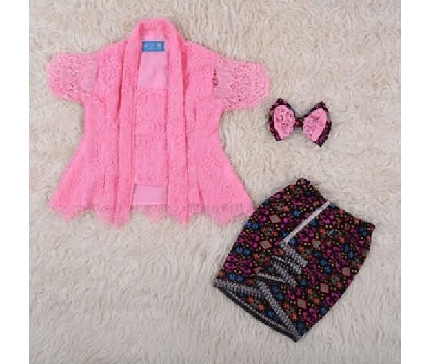 Kebaya Anak Kutubaru Lengan Pendek dan Rok Panjang Songket Pink