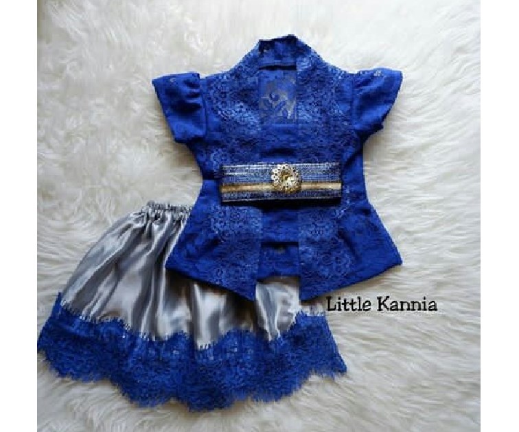 Model Baju Kebaya Bali Anak Warna Birel