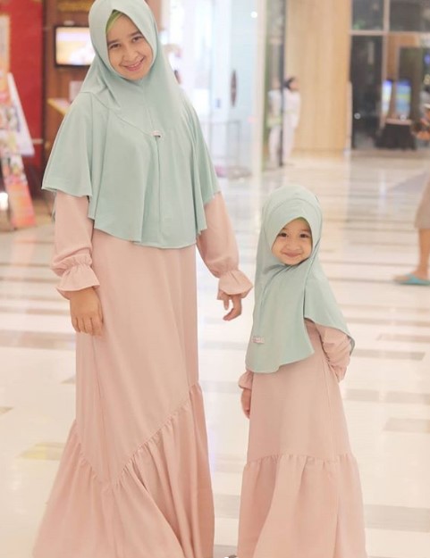 Baju Gamis Anak Bahan Katun Jepang Simple Rok Rempel Soft Peach