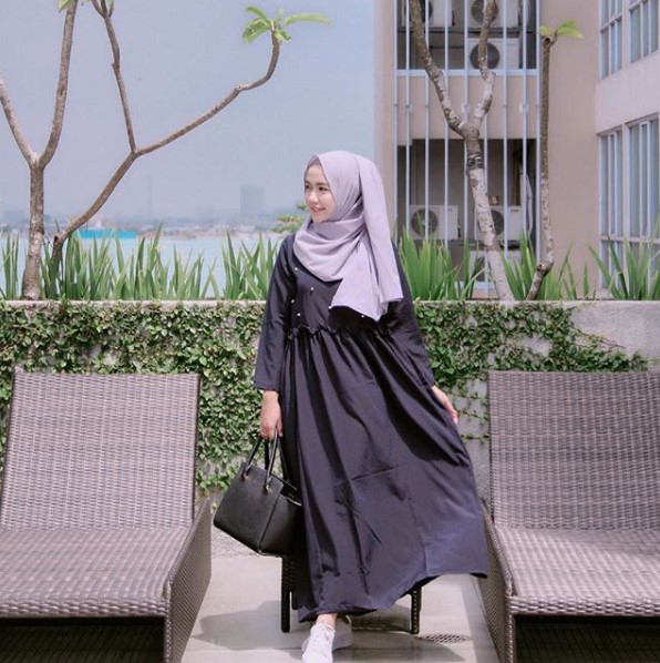 Baju Gamis Anak Muda Jaman Sekarang Rampel Hitam