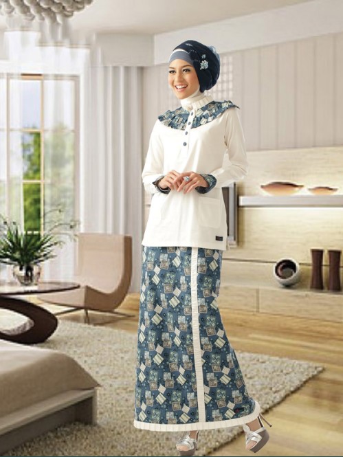 Baju Gamis Batik Kombinasi Kain Polos Modern Model Kurung Putih Navy