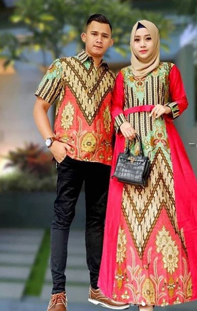 Baju Gamis Batik Kombinasi Satin untuk Remaja Aksen Pita Pinggang Merah Cabe