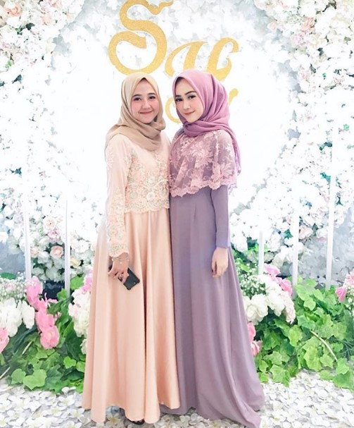 Baju Gamis Brokat Kombinasi Sifon Pendek Cape Peach Lavender