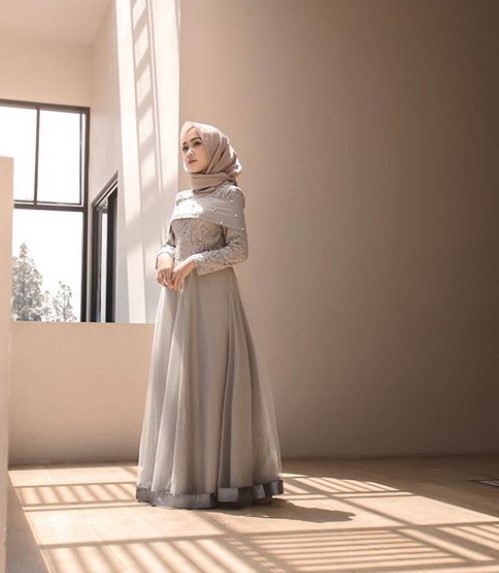 Baju Gamis Brokat Kombinasi Sifon Pendek Sabrina Soft Grey