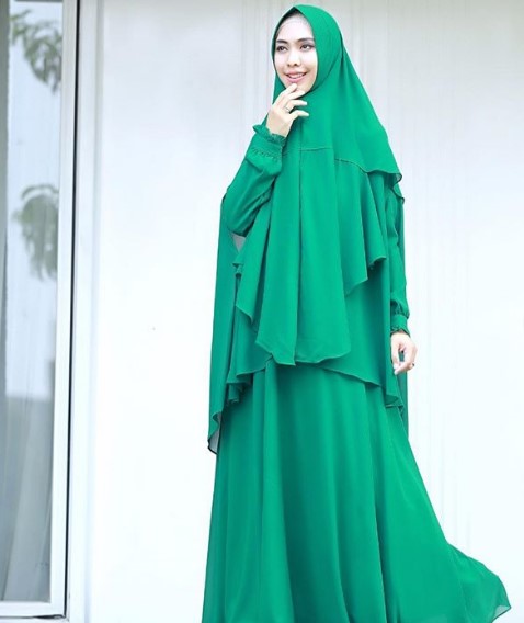 Baju Gamis Gamis Syar'i Ala Oki Setiana Dewi Murah Hijau Tua