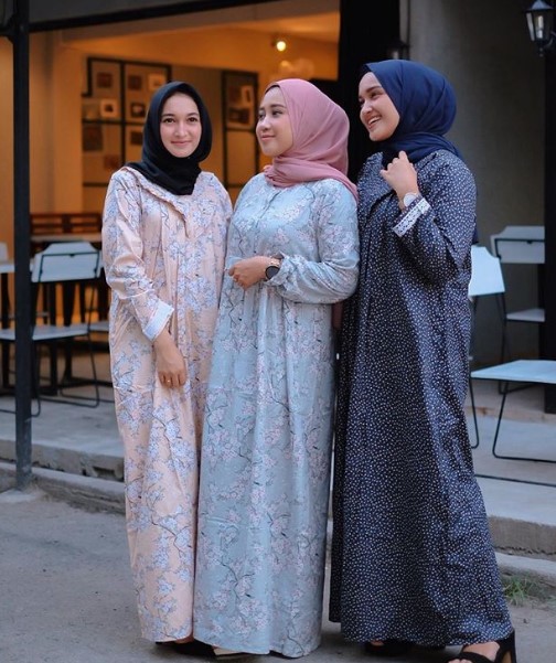 Baju Gamis Katun Jepang Motif Bunga Murah Soft Peach Blue