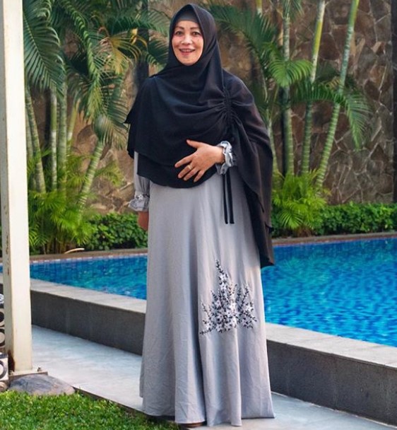 Baju Gamis Tanah Abang Syar'i Blok A Simple Katun Bordir Abu Muda