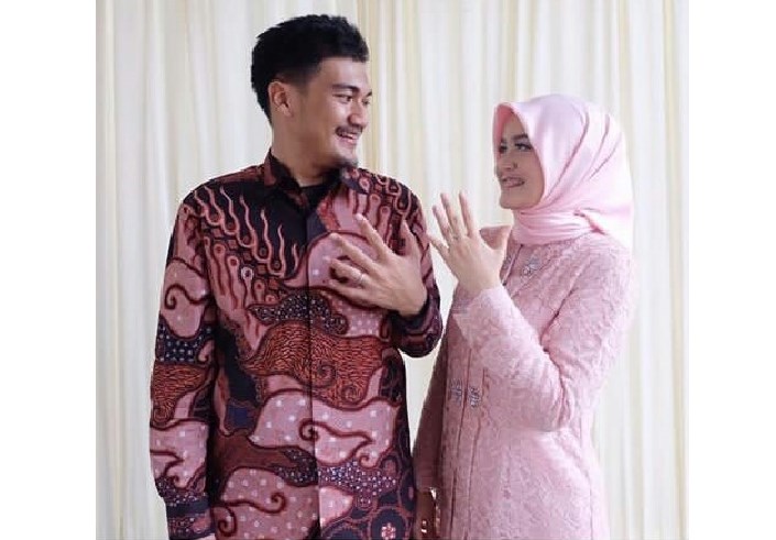 Baju Kebaya Couple Kancing Depan Soft Pink