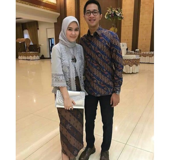 Baju Kebaya Couple Model Kutubaru Tradisional Grey