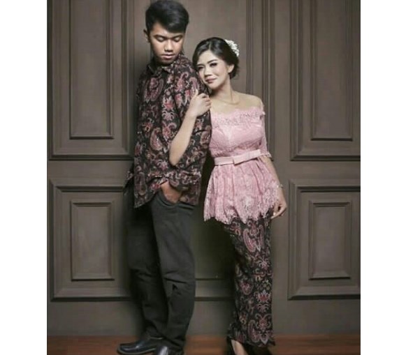 Baju Kebaya Couple Model Peplum Baby Pink