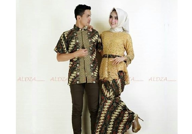 Baju Kebaya Couple Model Peplum Kuning Emas