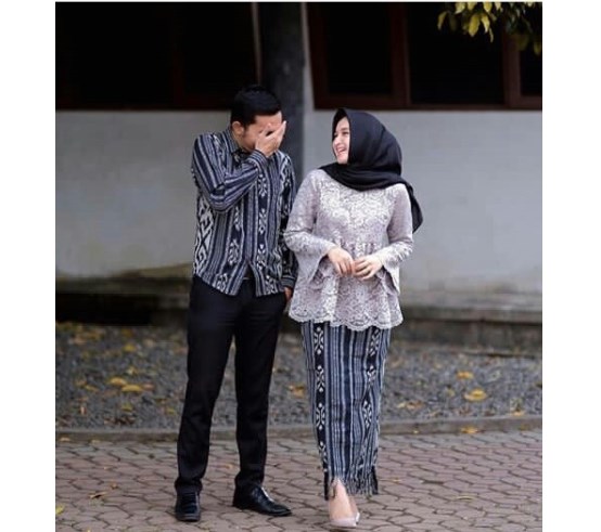 Baju Kebaya Couple Model Peplum Silver