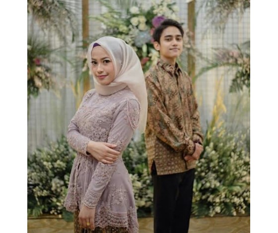 Baju Kebaya Couple Model Peplum Soft Grey