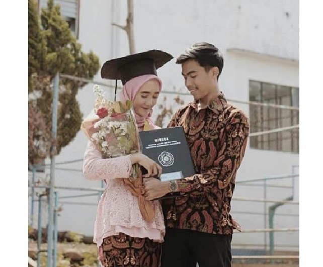 Baju Kebaya Couple Model Peplum Soft Pink