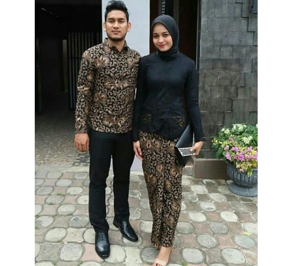 Baju Kebaya Couple Terbaru Model Lainnya Brokat Hitam