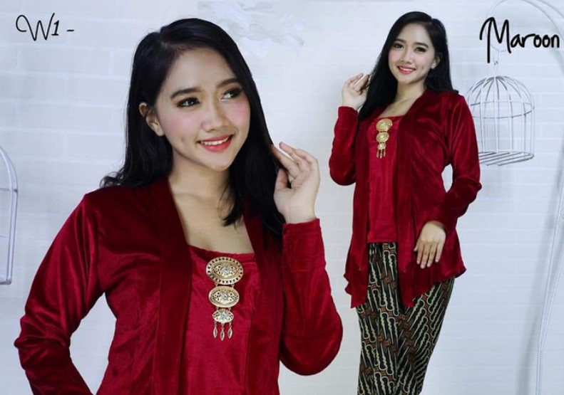 Baju Kebaya Kutubaru Bludru Maroon