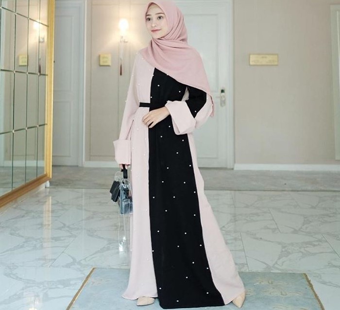 Contoh Model Baju Gamis Modern Anak Muda Masa Kini Mutiara Hitam Soft Cream