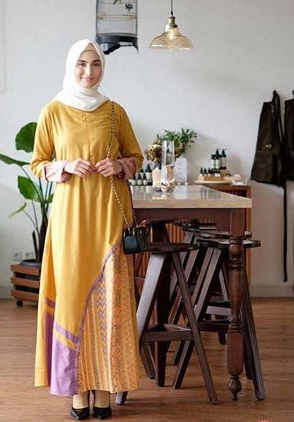 Gamis Batik Kombinasi Kain Polos Satin Kekinian Tali Pinggang Kuning