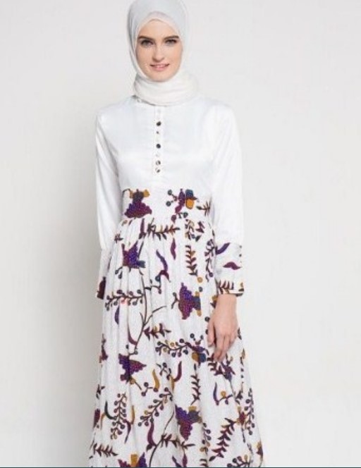 Gamis Batik Kombinasi Kain Polos Terbaru Kancing Depan Putih