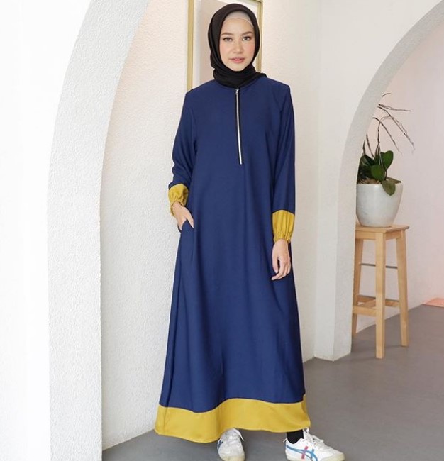 Gamis Katun Jepang Kombinasi Dua Warna Navy Mustard Lengan Karet