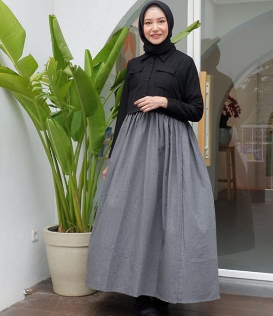 Gamis Katun Jepang Kombinasi Dua Warna Rok Lebar Black Grey