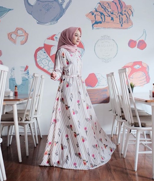Gamis Katun Jepang Motif Bunga Murah Broken White Pink