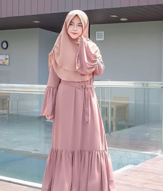 Gamis Katun Jepang Polos Kombinasi Terbaru Modern Ikat Pinggang Cream