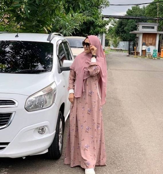 Grosir Gamis Syar’i Tanah Abang Terbaru Motif Dusty Pink