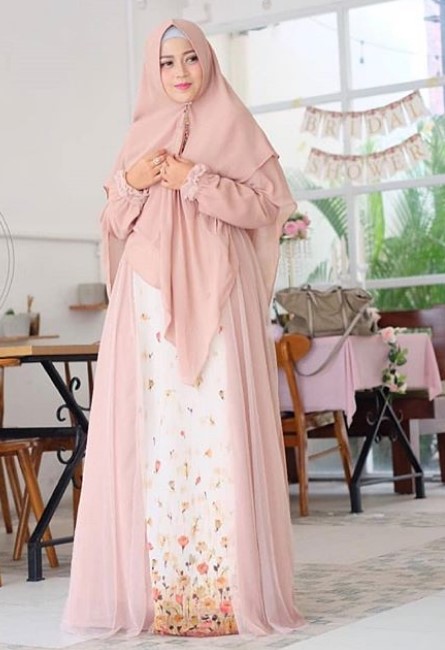 Grosir Gamis Syar’i Tanah Abang Terbaru Motif Kombinasi Polos Sifon Soft Pink