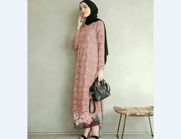 Kebaya Brokat Modern Model Tunic Dusty Orange