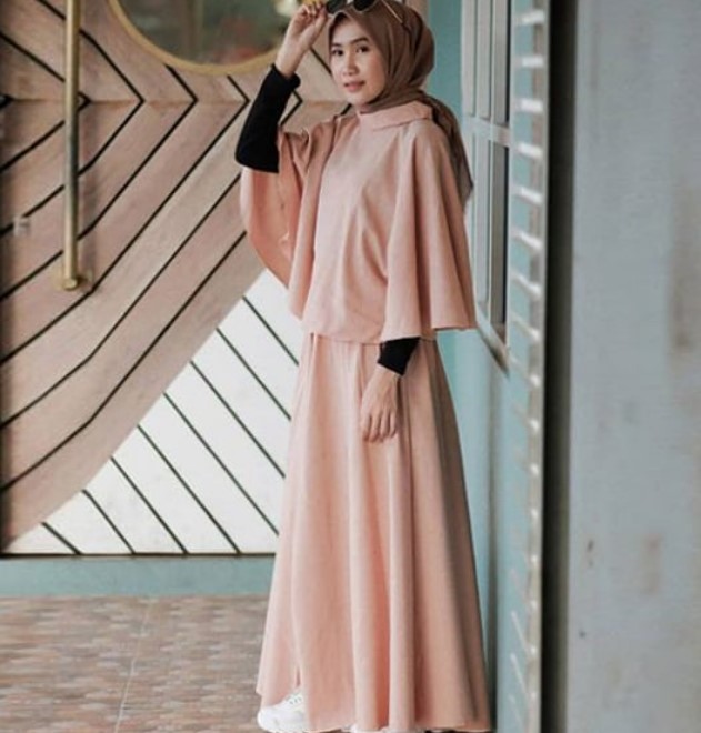 Koleksi Baju Gamis Modern Anak Muda Terkini Cape Dress Soft Peach