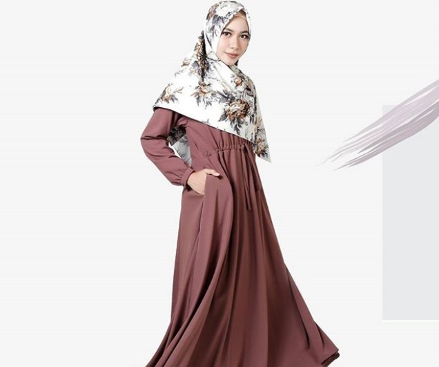 Koleksi Baju Gamis Syar’i Tanah Abang Modern Simple Tali Pinggang Coklat TuaKoleksi Baju Gamis Syar’i Tanah Abang Modern Simple Tali Pinggang Coklat Tua