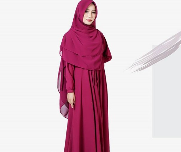Koleksi Baju Gamis Syar’i Tanah Abang Modern Simple Tali Pinggang Magenta
