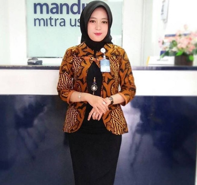 Model Baju Gamis Batik Kombinasi Blazer Terbaru Coklat Hitam