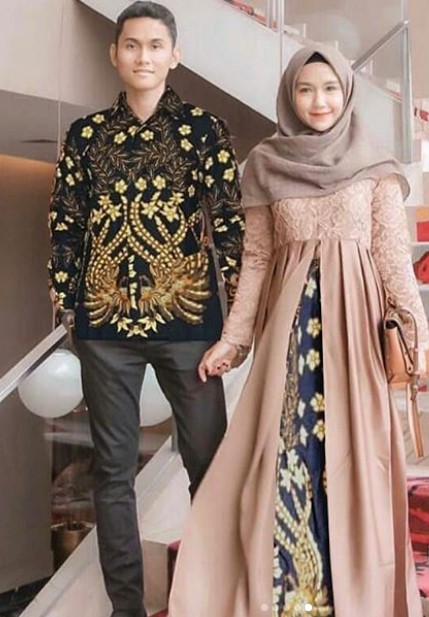Model Baju Gamis Batik Kombinasi Kain Polos Katun Jepang Brokat Soft Cream