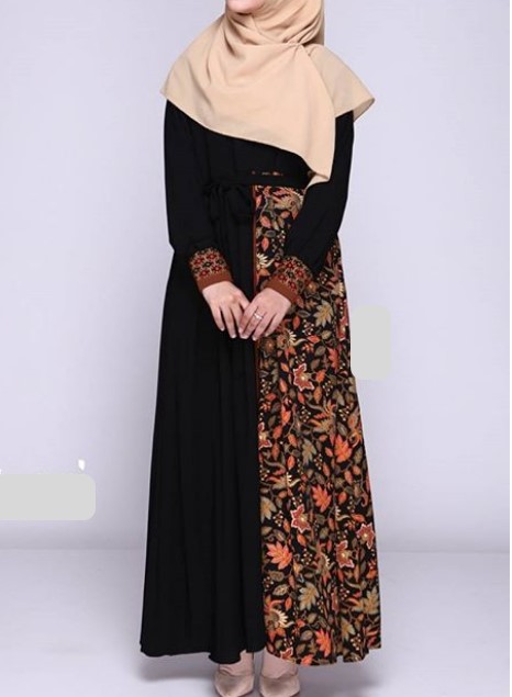 Model Baju Gamis Batik Kombinasi Satin Terbaru Tali Pinggang Hitam Coklat