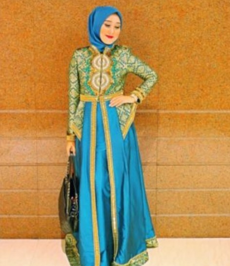Model Baju Gamis Blazer Batik Modern Biru Muda