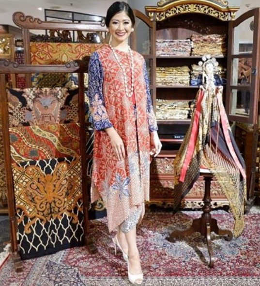 Model Baju Gamis Blazer Batik Modern Etnik Warna Mix