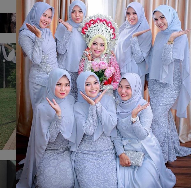 Model Baju Gamis Brokat Kombinasi Satin Polos Aqua Blue