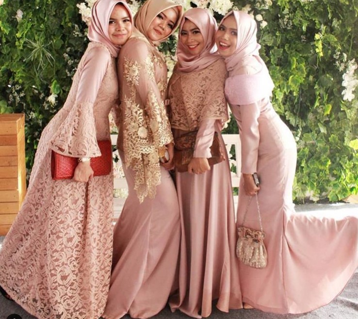Model Baju Gamis Brokat Terbaru Dusty Pink