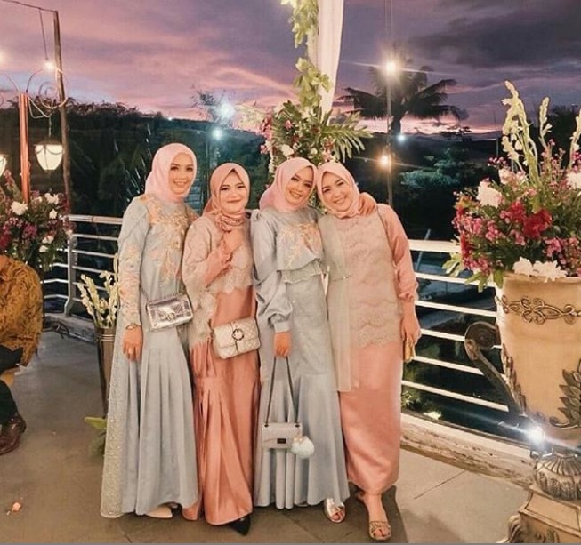 Model Baju Gamis Pesta Brokat Mewah Peach Soft Blue