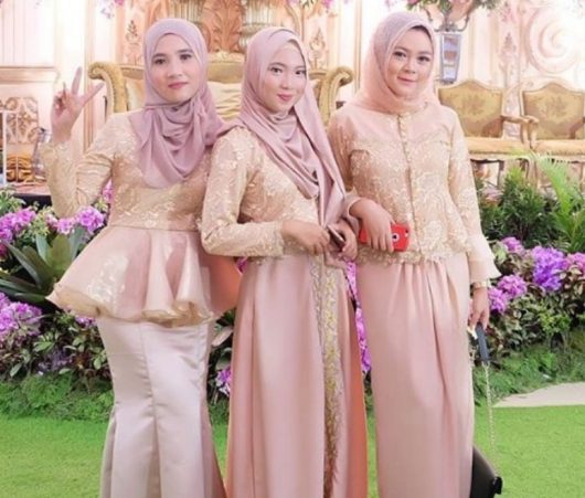 Model Baju Gamis Pesta Mewah Organza Peach