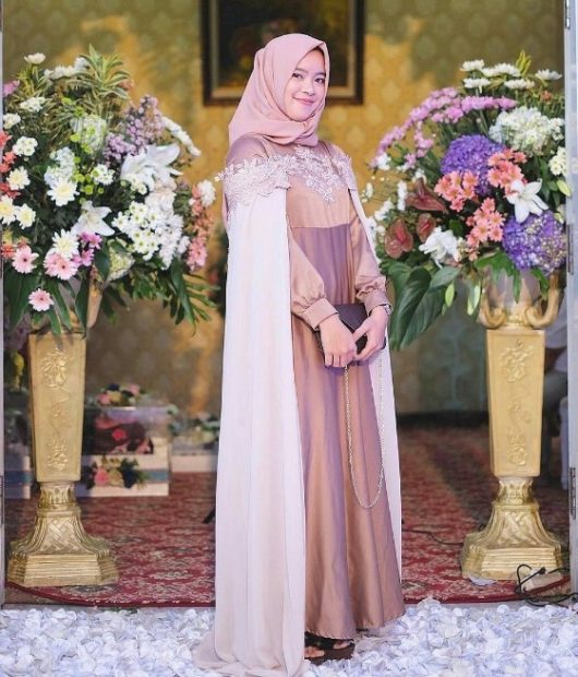 Model Baju Gamis Pesta Mewah Putih Mocca