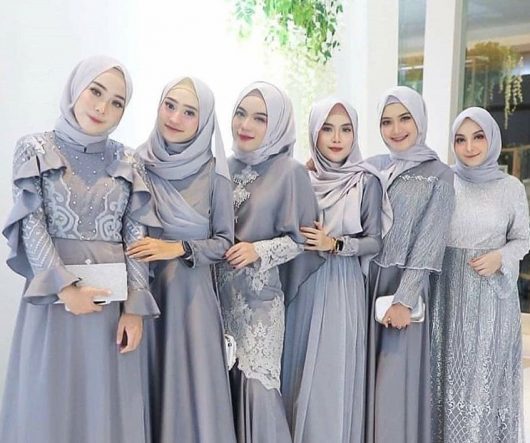 Model Baju Gamis Pesta Satin Modern Silver