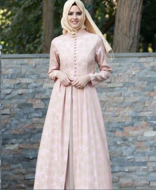 Model Baju Gamis Pesta Sederhana Embos Cream Muda