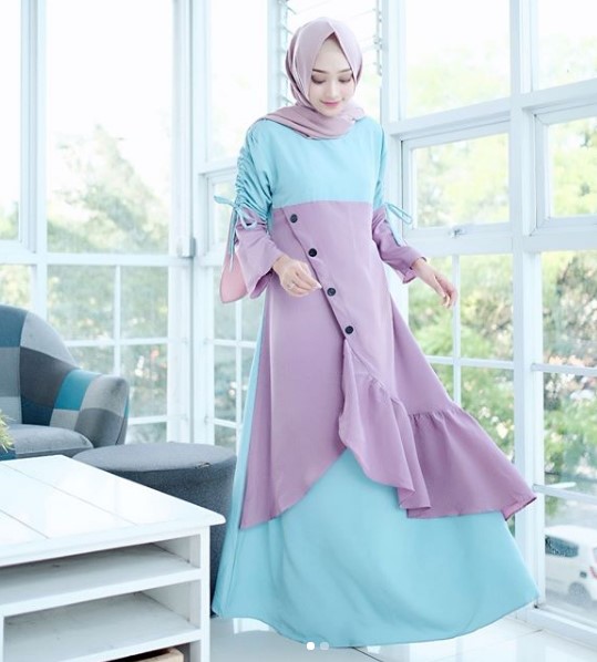Model Baju Gamis Remaja Kekinian Modern Simpel Kancing Pinggir Rok Tumpuk Soft Blue Lavender