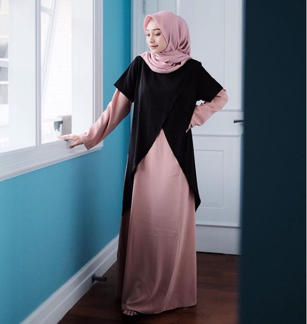 Model Baju Gamis Trend Anak Muda Sekarang Hitam Cream